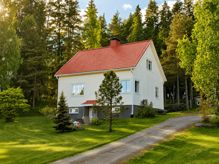 Pentti Nikkola, Piikkiö